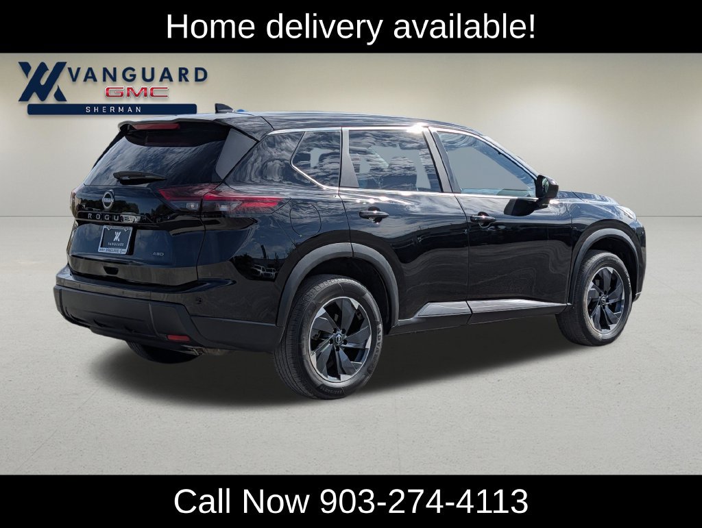 Used 2025 Nissan Rogue SV AWD/4WD image 8