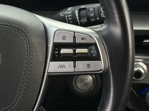 Used 2025 Kia Telluride S image 14