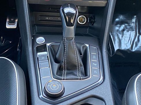 Certified 2024 Volkswagen Tiguan SEL R-Line image 11