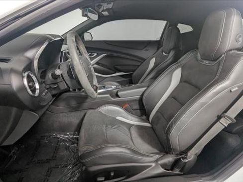 Used 2023 Chevrolet Camaro SS image 18