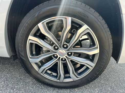 Used 2020 GMC Terrain Denali w/ Denali Premium Package image 39