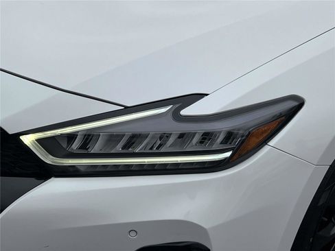 Certified 2023 Nissan Maxima SR w/ Sport Mat Group image 13