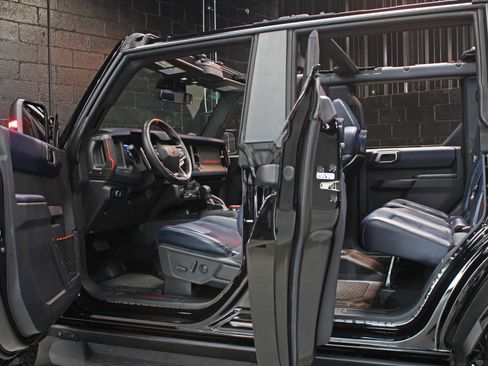 Used 2024 Ford Bronco Raptor w/ Interior Carbon Fiber Pack 6 image 41