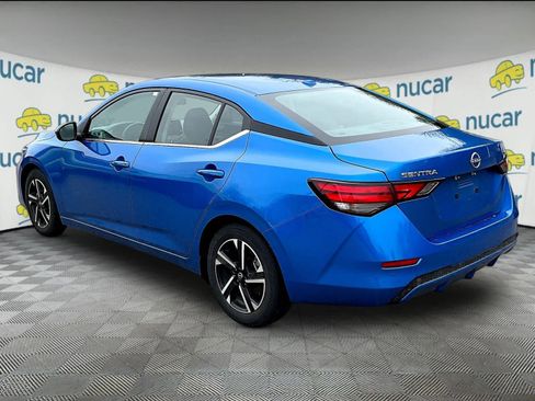 Used 2024 Nissan Sentra SV image 3