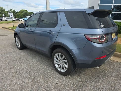 Used 2019 Land Rover Discovery Sport HSE AWD/4WD image 10
