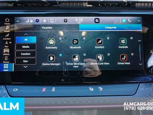 Used 2025 Jeep Wagoneer S Limited image 35