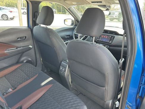 Used 2023 Nissan Kicks SR image 42