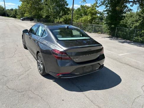 Used 2023 Genesis G70 2.0T AWD/4WD image 20