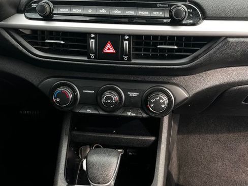 Used 2020 Kia Forte LXS FWD image 15