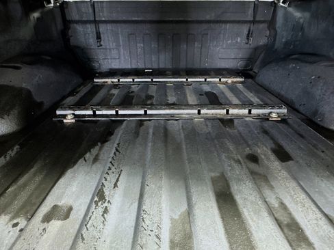 Used 2019 Ford F150 XLT w/ XTR Package image 32