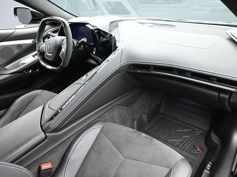 Used 2023 Chevrolet Corvette Z06 w/ Engine Appearance Package RWD image 31