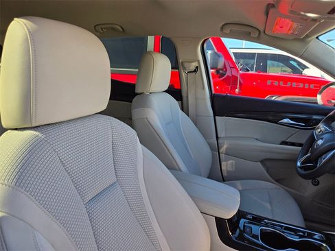 Used 2023 Buick Envision Preferred image 16