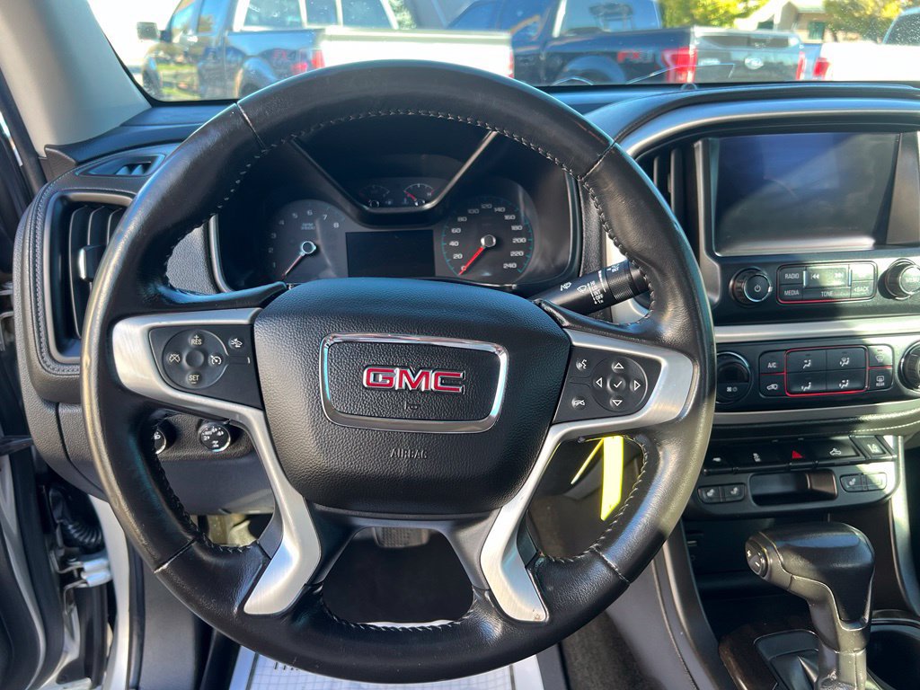 Used 2015 GMC Canyon SLT AWD/4WD image 17