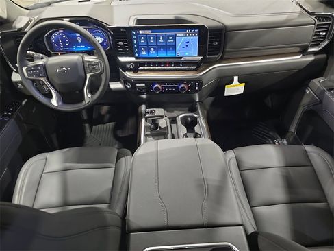 New 2026 Chevrolet Silverado 1500 LT Trail Boss w/ Safety Package image 9