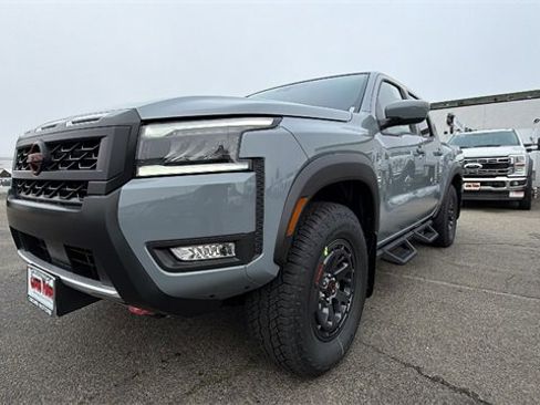 New 2026 Nissan Frontier PRO-4X image 9