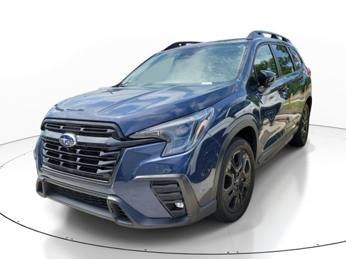 Used 2025 Subaru Ascent Bronze Edition AWD/4WD image 3