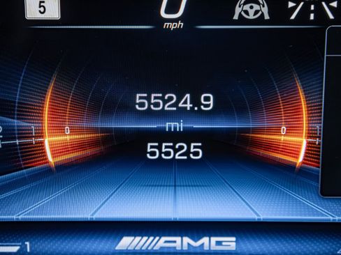 Used 2025 Mercedes-Benz G 63 AMG 4MATIC image 18