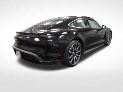 Used 2021 Porsche Taycan 4S image 5
