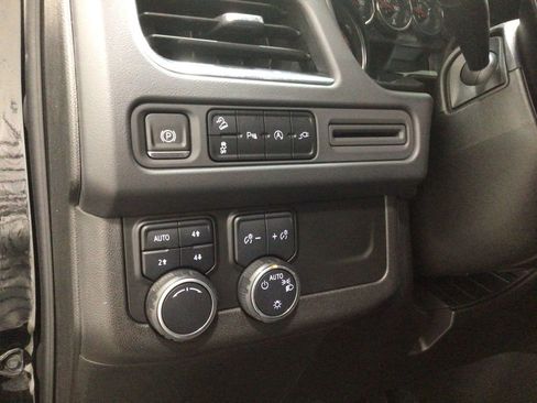 Used 2021 Chevrolet Tahoe Z71 image 14