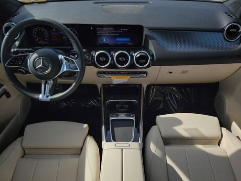 Certified 2026 Mercedes-Benz GLA 250 image 18