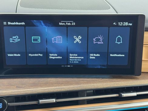 Used 2024 Hyundai Santa Fe Limited image 27