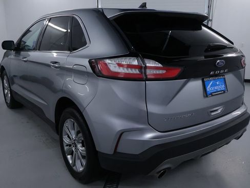 Used 2024 Ford Edge Titanium image 5