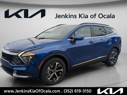 Certified 2025 Kia Sportage EX w/ Premium Package image 7