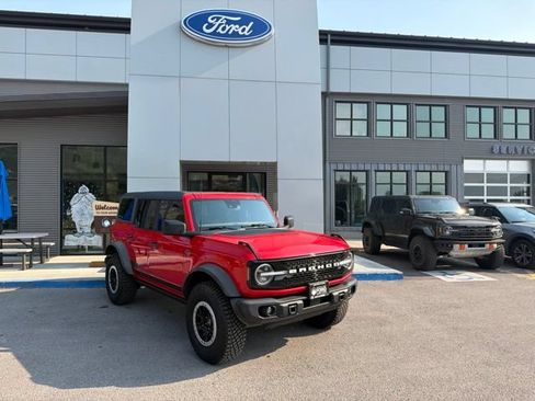 Used 2023 Ford Bronco Wildtrak AWD/4WD image 1