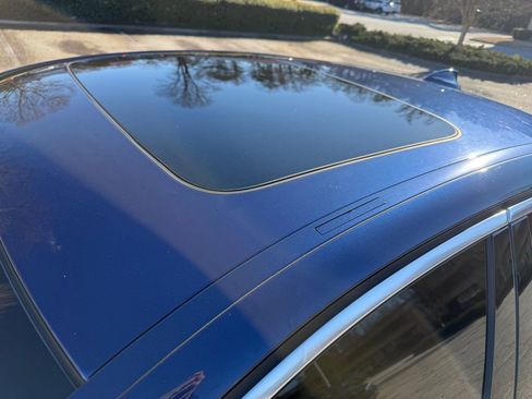 Used 2019 BMW 540i xDrive w/ Convenience Package image 12