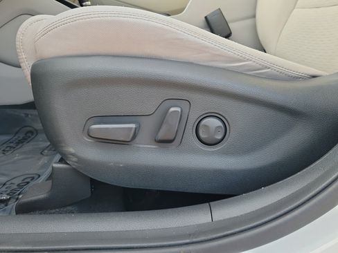 Used 2020 Hyundai Tucson Value w/ Cargo Package image 20