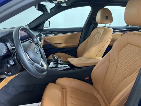 Used 2023 BMW 540i xDrive 540i xDrive w/ Premium Package image 2