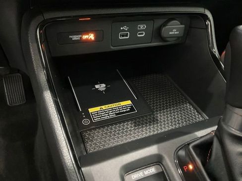 Certified 2025 Honda CR-V Sport Touring image 16