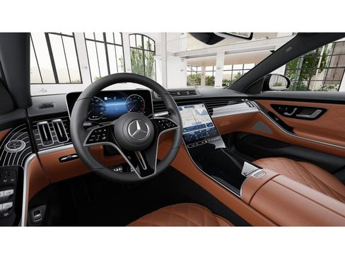 Used 2023 Mercedes-Benz S 580 4MATIC Sedan image 3