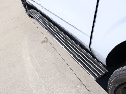 New 2026 Chevrolet Suburban High Country AWD/4WD image 10
