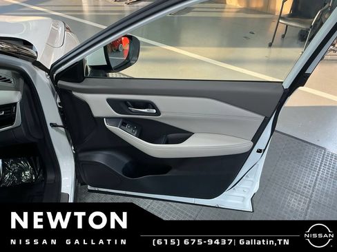 Used 2023 Nissan Rogue SL w/ SL Premium Package FWD image 44