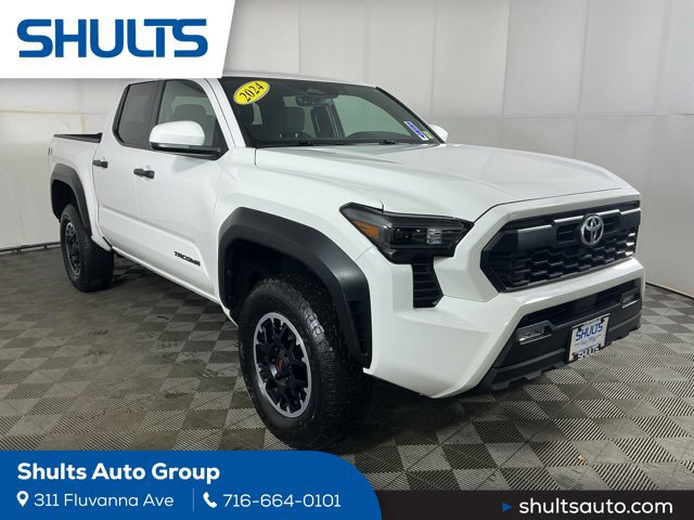 Used 2024 Toyota Tacoma TRD Off-Road AWD/4WD image 1