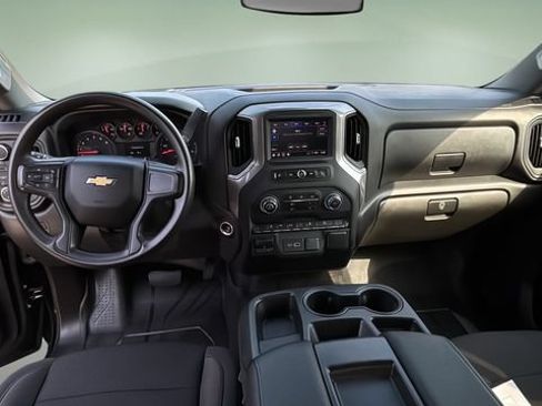 Used 2024 Chevrolet Silverado 2500 Custom w/ Custom Value Package AWD/4WD image 16