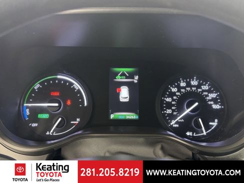 Used 2021 Toyota Sienna LE image 24