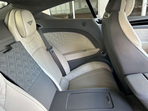 Used 2021 Bentley Continental GT Mulliner image 31