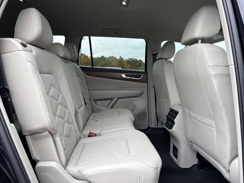 New 2026 Volkswagen Atlas SE image 19