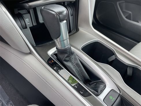 Used 2019 Honda Accord EX-L image 24