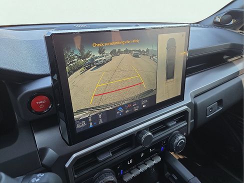 Used 2026 Toyota 4Runner TRD Off-Road Premium w/ Tow Technology Package AWD/4WD image 17