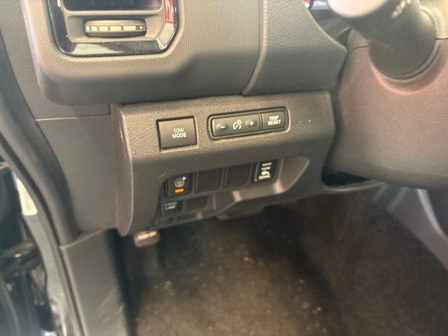 Used 2022 Nissan Frontier Pro-X w/ Pro-X Premium Package RWD image 60