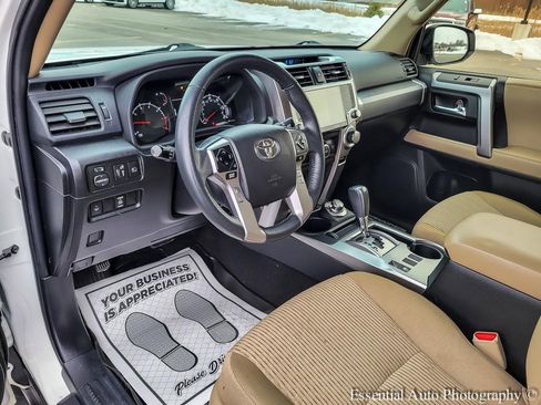 Used 2020 Toyota 4Runner SR5 image 9