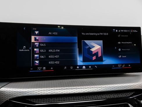 Used 2025 BMW 330i xDrive Sedan image 32