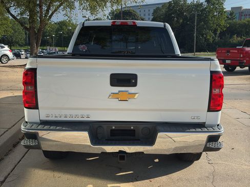 Used 2015 Chevrolet Silverado 1500 LTZ RWD image 7