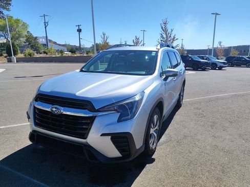 Used 2023 Subaru Ascent Premium w/ Convenience Package AWD/4WD image 7