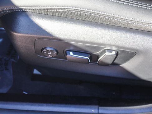 New 2026 BMW i5 eDrive40 w/ M Sport Package RWD image 21