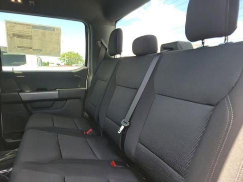 New 2025 Ford F150 XLT w/ Equipment Group 301A Standard image 12