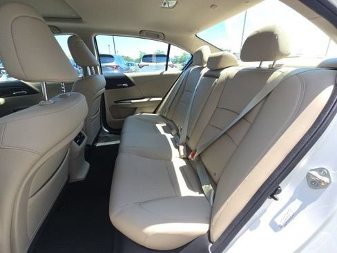 Used 2014 Honda Accord EX-L image 11